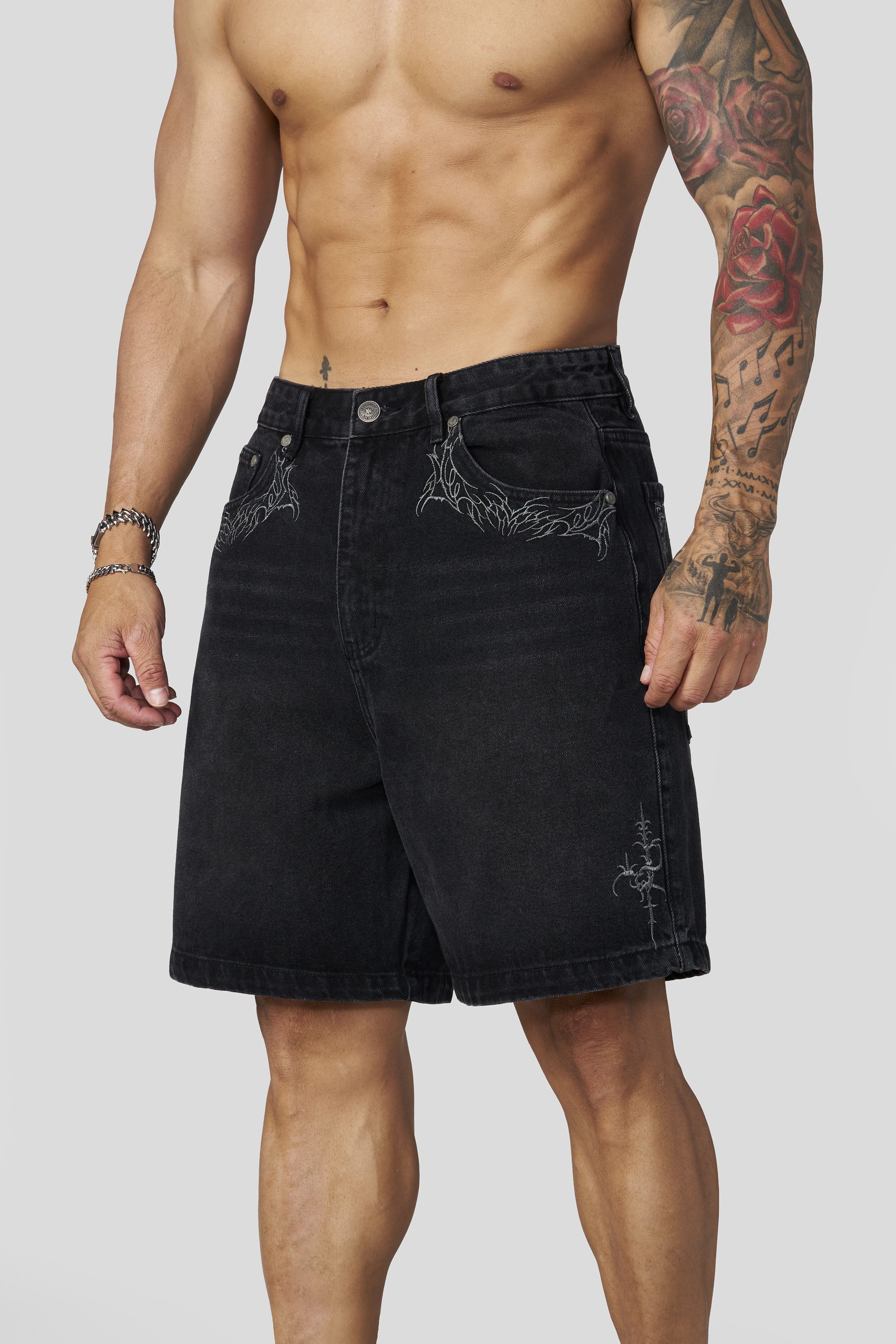 1025 - Phantom Embroidery Jorts