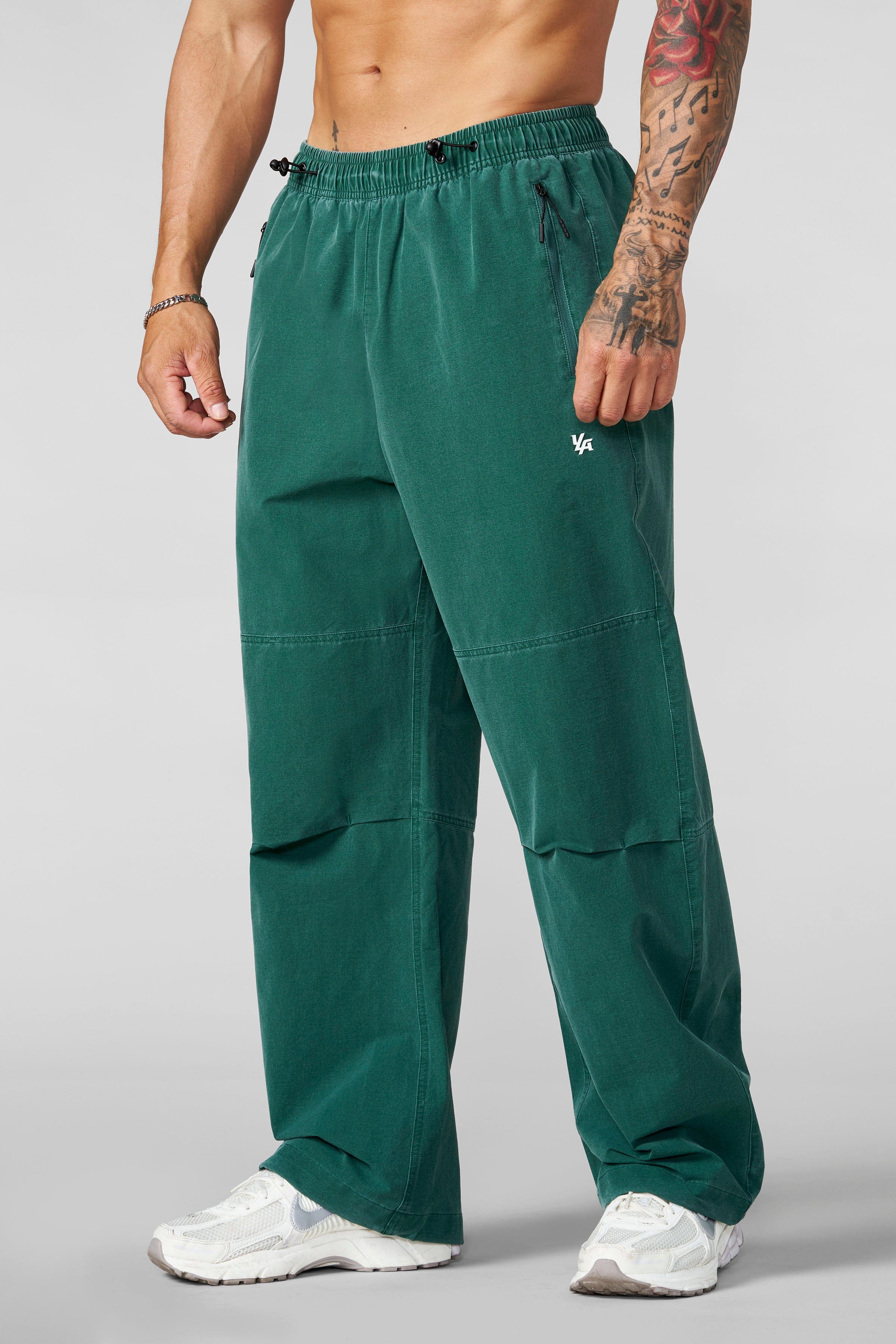 2085 - Washed Training Pants