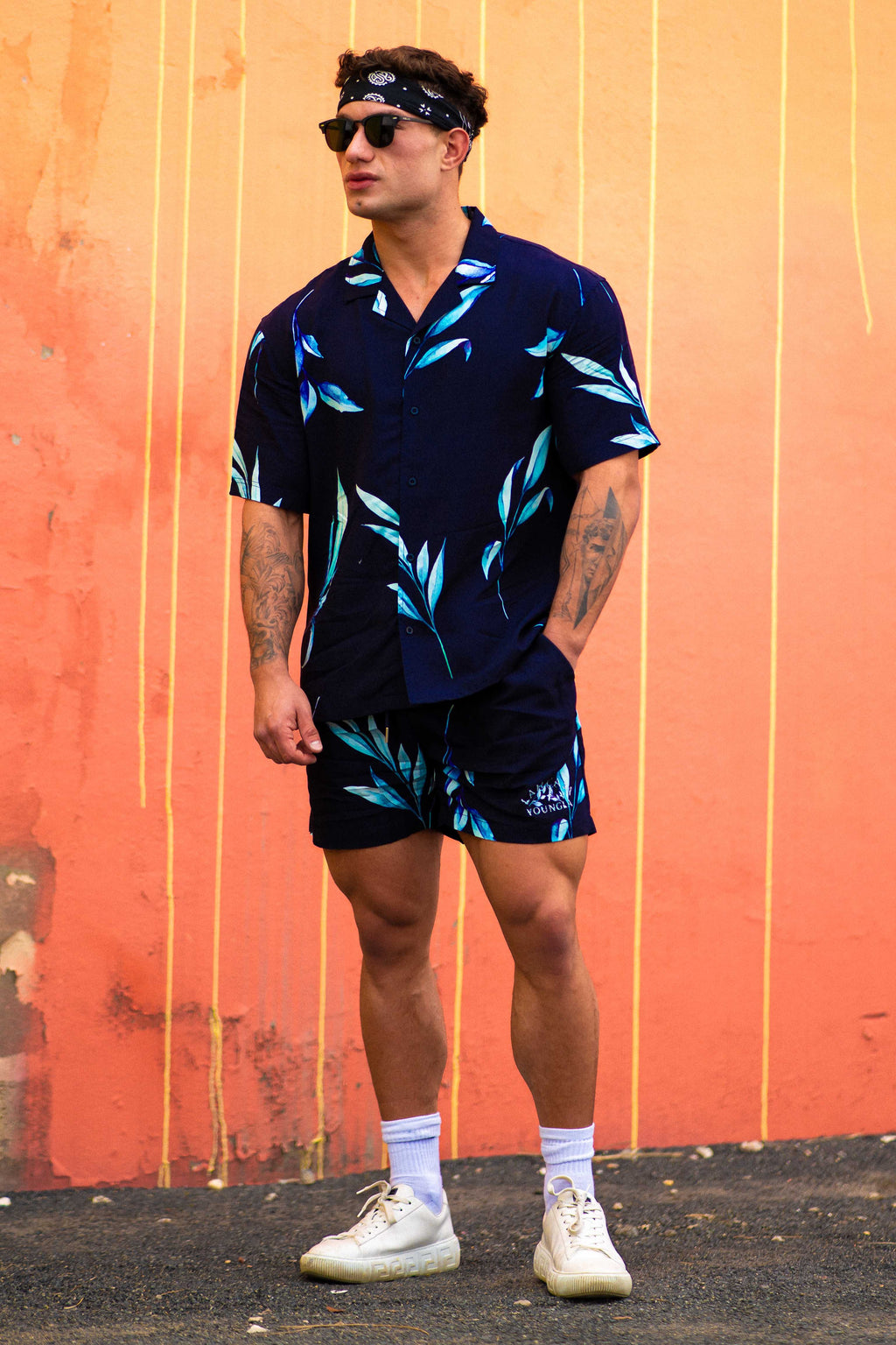1038 - Lah Casa Shorts