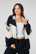 W5166 - Vintage Windbreaker
